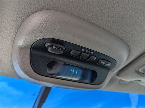 Used 2002 Chevrolet Monte Carlo SS w/ Preferred Equipment Group FWD image 30