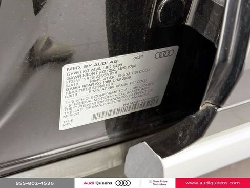 Certified 2023 Audi Q5 2.0T Premium w/ Convenience Package AWD/4WD image 17