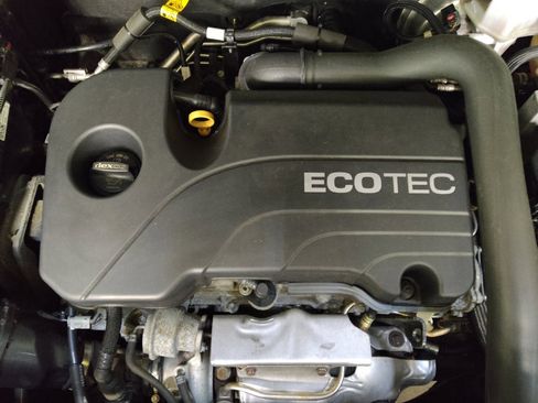 Used 2020 Chevrolet Equinox LT image 30