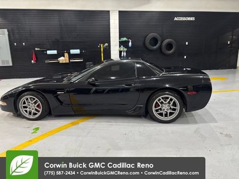 Used 2003 Chevrolet Corvette Z06 w/ Memory Package, 3 Drivers RWD image 5