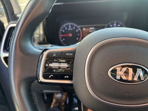 Used 2021 Kia Sorento S AWD/4WD image 19