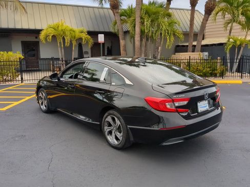 Used 2018 Honda Accord EX-L image 8