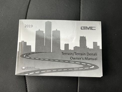 Used 2019 GMC Terrain Denali w/ Driver Alert Package II AWD/4WD image 42