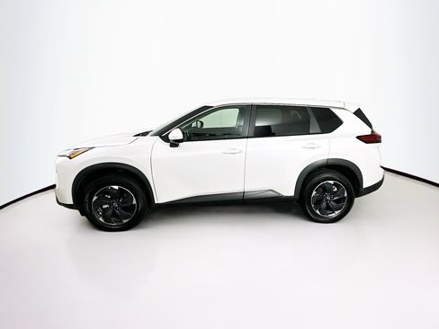 Used 2025 Nissan Rogue SV AWD/4WD image 4
