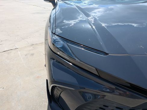 Used 2025 Toyota Camry SE FWD image 10
