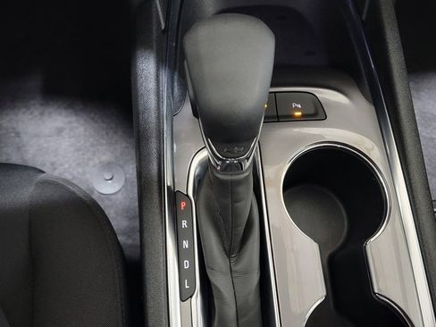 Used 2024 Chevrolet Malibu LT image 18