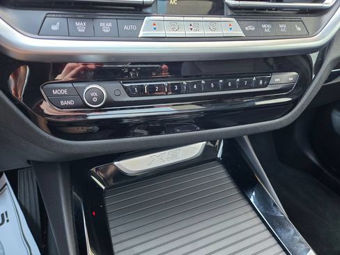 Used 2024 BMW X3 xDrive30i AWD/4WD image 28