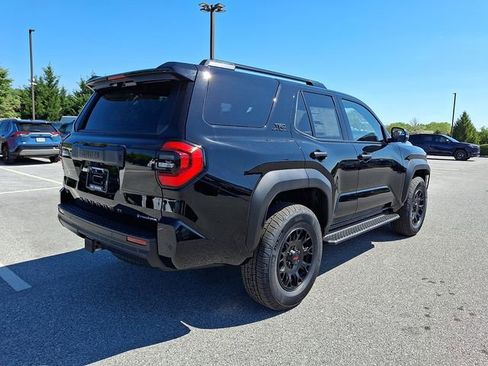 New 2026 Toyota 4Runner TRD Off-Road Premium AWD/4WD image 4