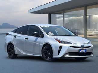 Used 2022 Toyota Prius FWD video 1