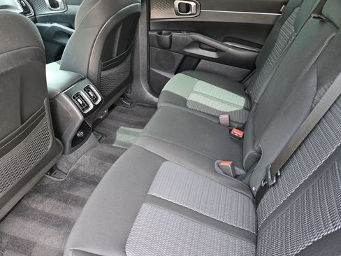 New 2026 Kia Sorento LX FWD image 19