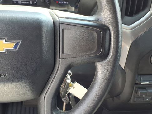 Used 2023 Chevrolet Silverado 2500 Custom w/ Custom Value Package image 17