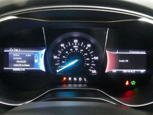 Used 2015 Ford Fusion Titanium FWD image 33