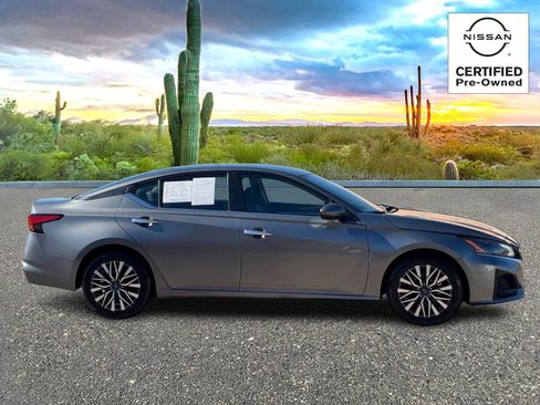 Certified 2023 Nissan Altima 2.5 SV image 6