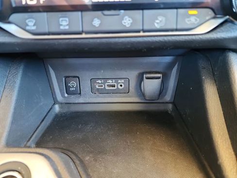 Used 2024 Nissan Sentra SR image 23