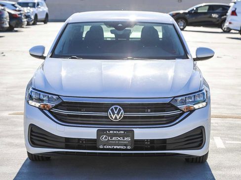 Used 2024 Volkswagen Jetta S image 2