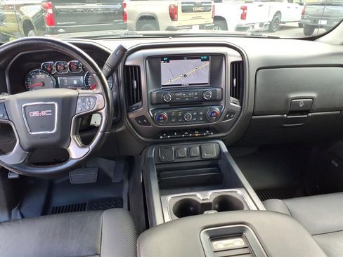 Used 2018 GMC Sierra 1500 SLT w/ All Terrain Package image 12