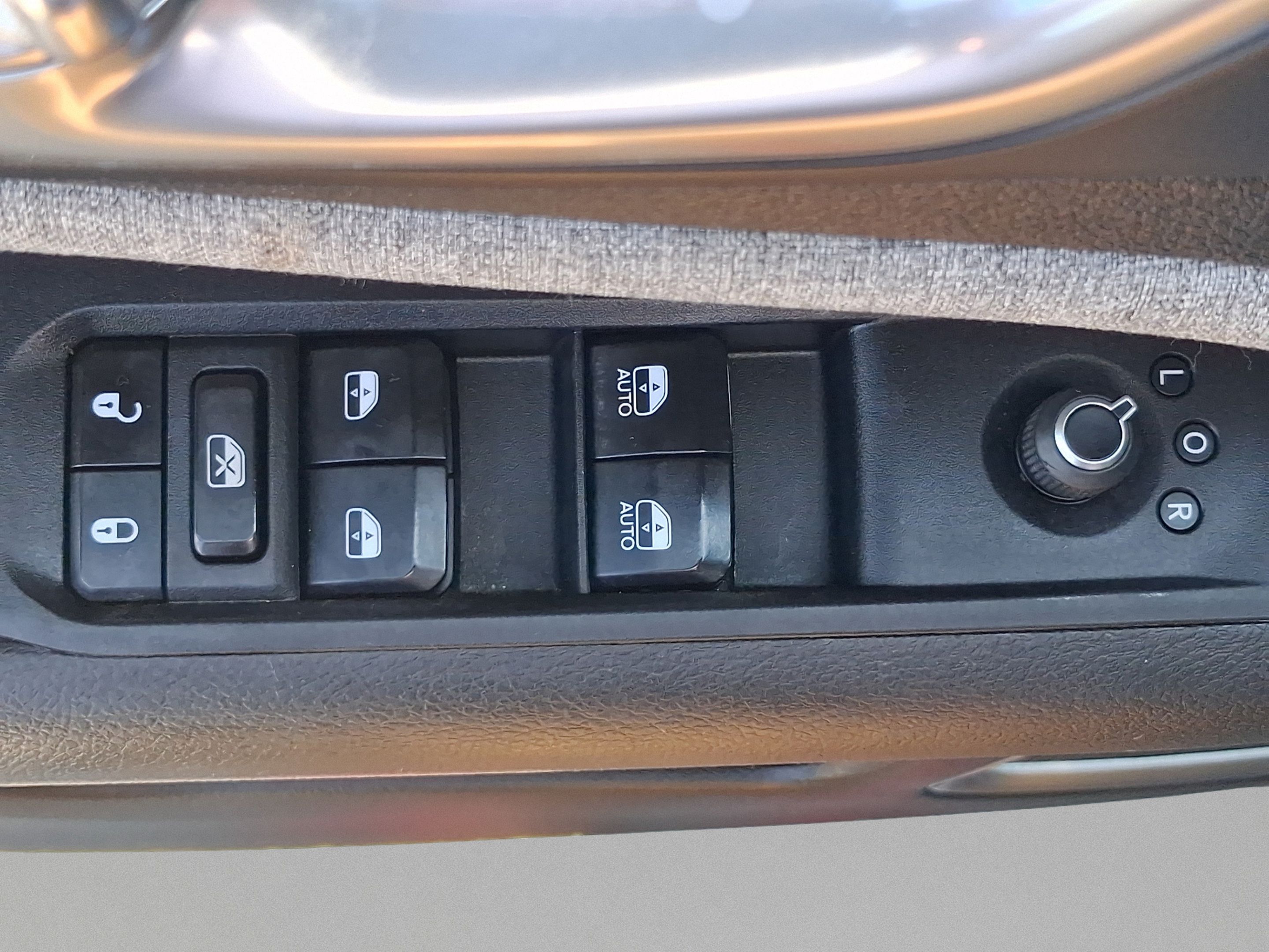 Used 2024 Jeep Compass Latitude AWD/4WD image 12