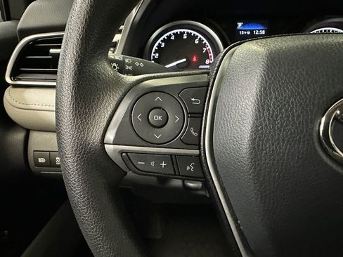 Used 2023 Toyota Camry LE image 10