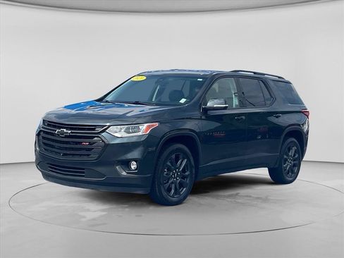 Used 2021 Chevrolet Traverse RS FWD image 3