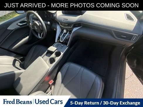 Used 2023 Acura TLX FWD image 16