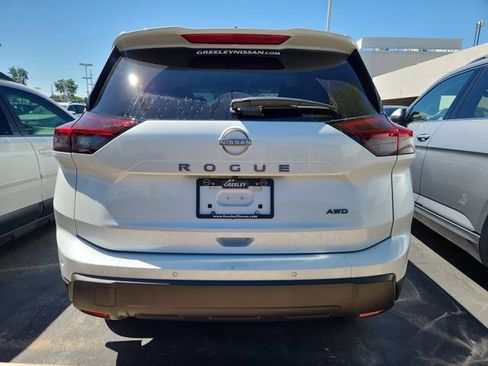 Certified 2025 Nissan Rogue S AWD/4WD image 4