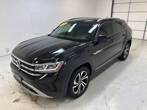 Used 2021 Volkswagen Atlas Cross Sport SEL Premium AWD/4WD image 6