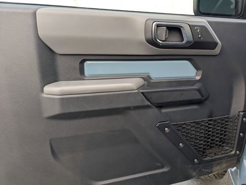 Used 2022 Ford Bronco Big Bend image 12