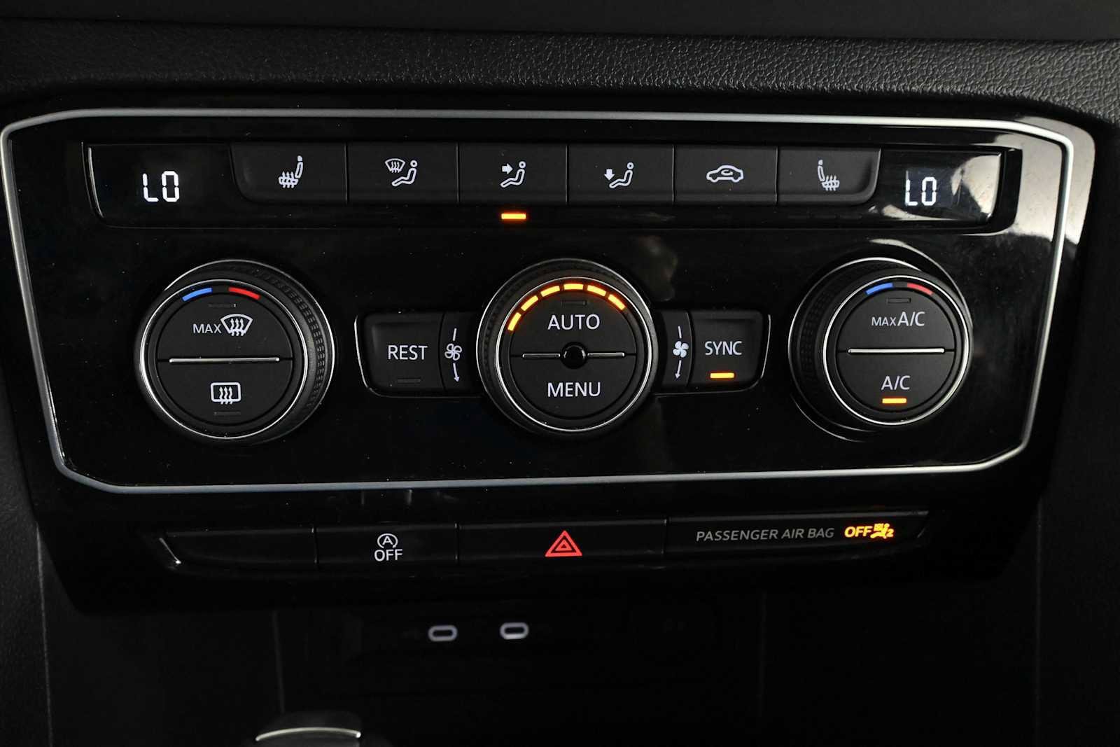 Certified 2023 Volkswagen Atlas SE FWD image 28