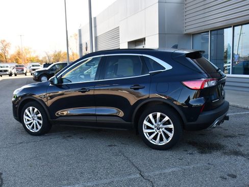 Used 2021 Ford Escape Titanium w/ Titanium Elite Package image 3