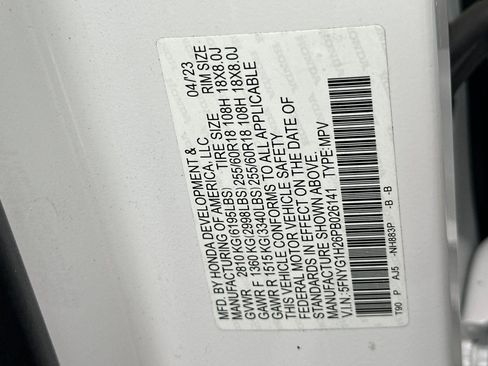 Used 2023 Honda Pilot LX image 36