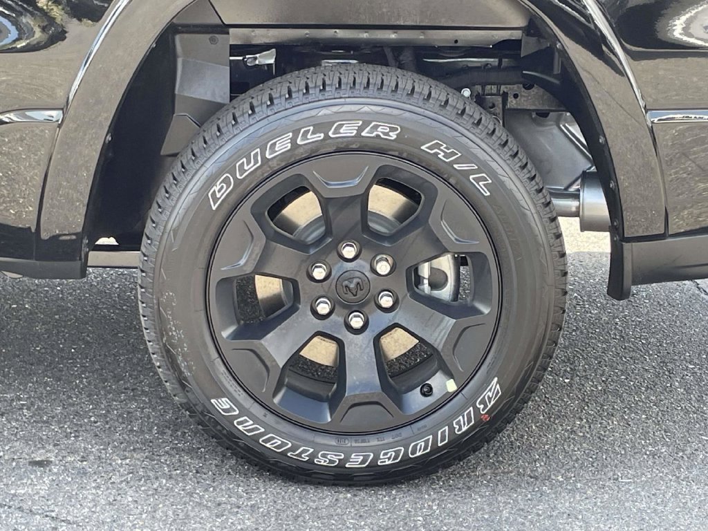 New 2026 RAM 1500 Big Horn AWD/4WD image 12