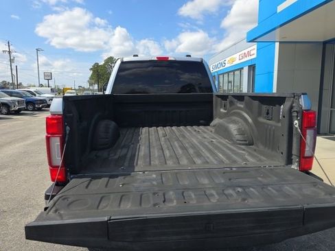 Used 2022 Ford F250 Lariat image 34
