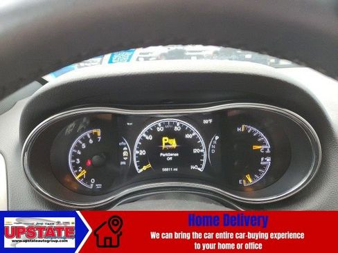 Used 2019 Jeep Grand Cherokee Laredo image 9