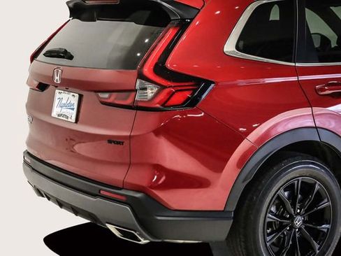 Used 2023 Honda CR-V Sport image 7