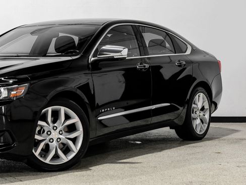 Used 2017 Chevrolet Impala Premier FWD image 13