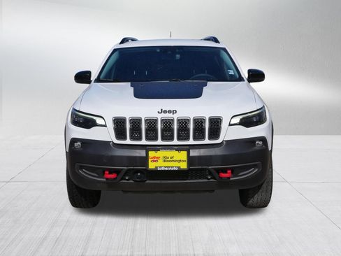 Used 2022 Jeep Cherokee Trailhawk w/ Premium Leather Package AWD/4WD image 2