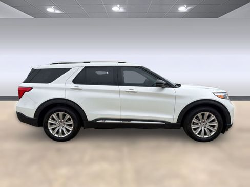 Used 2023 Ford Explorer Limited w/ Limited Technology Package image 7