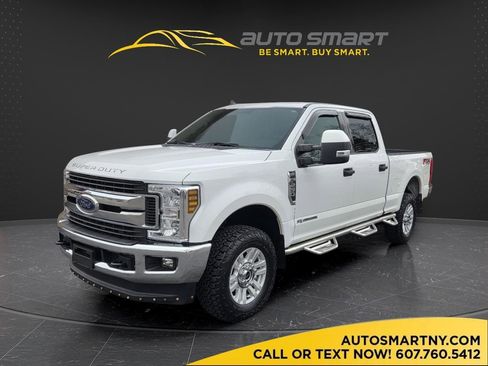 Used 2019 Ford F250 XLT w/ XLT Value Package image 1