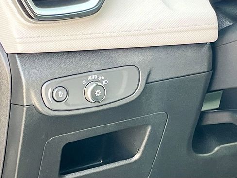 Used 2024 Chevrolet TrailBlazer LT w/ Convenience Package image 10