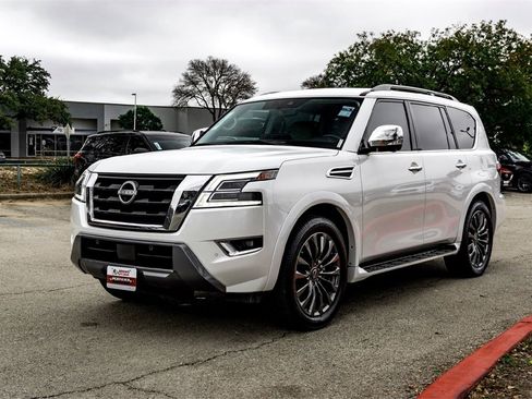 Used 2023 Nissan Armada Platinum w/ Captain's Chairs Package image 9