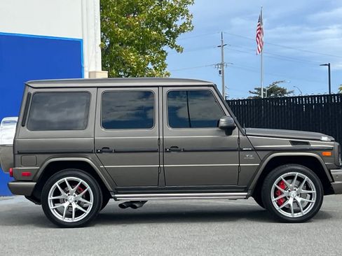 Used 2018 Mercedes-Benz G 65 AMG 4MATIC image 2