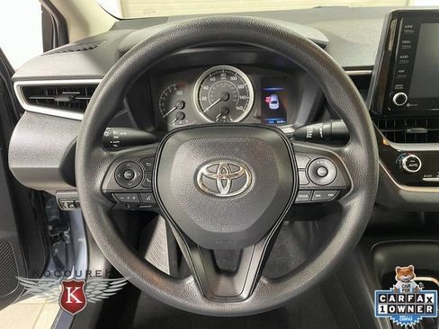 Used 2022 Toyota Corolla LE FWD image 15