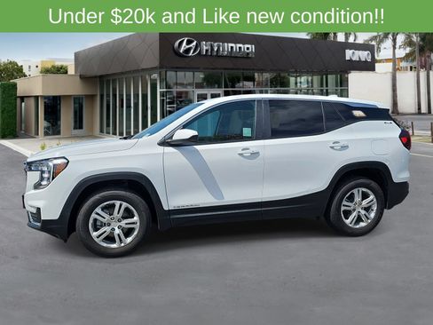 Used 2024 GMC Terrain SLE AWD/4WD image 6