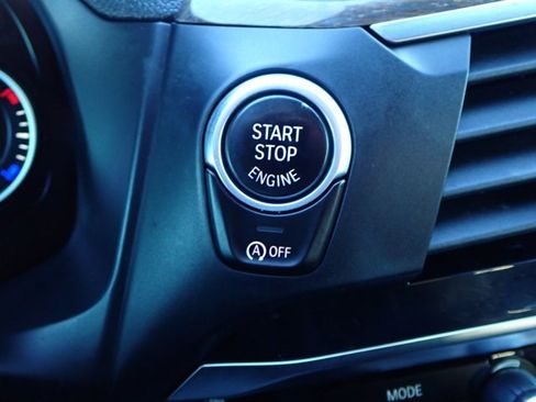 Used 2018 BMW X3 xDrive30i image 26