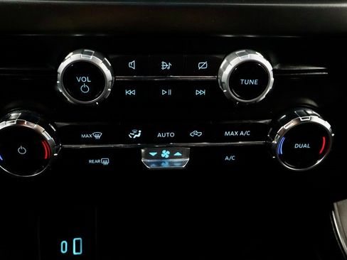 Certified 2024 Ford F150 XLT w/ XLT Black Appearance Package image 30