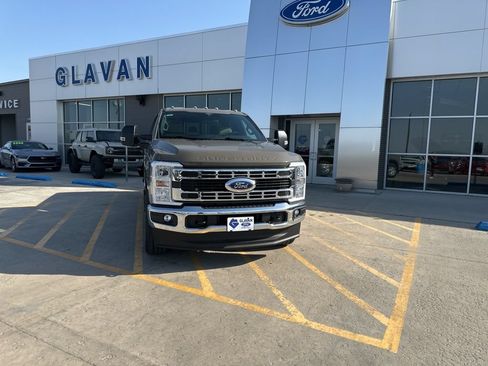 New 2026 Ford F250 XLT AWD/4WD image 2