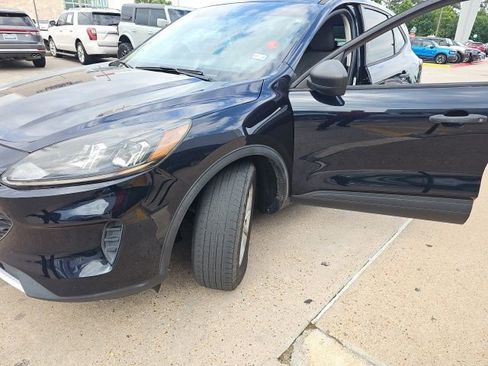 Used 2021 Ford Escape S FWD image 11