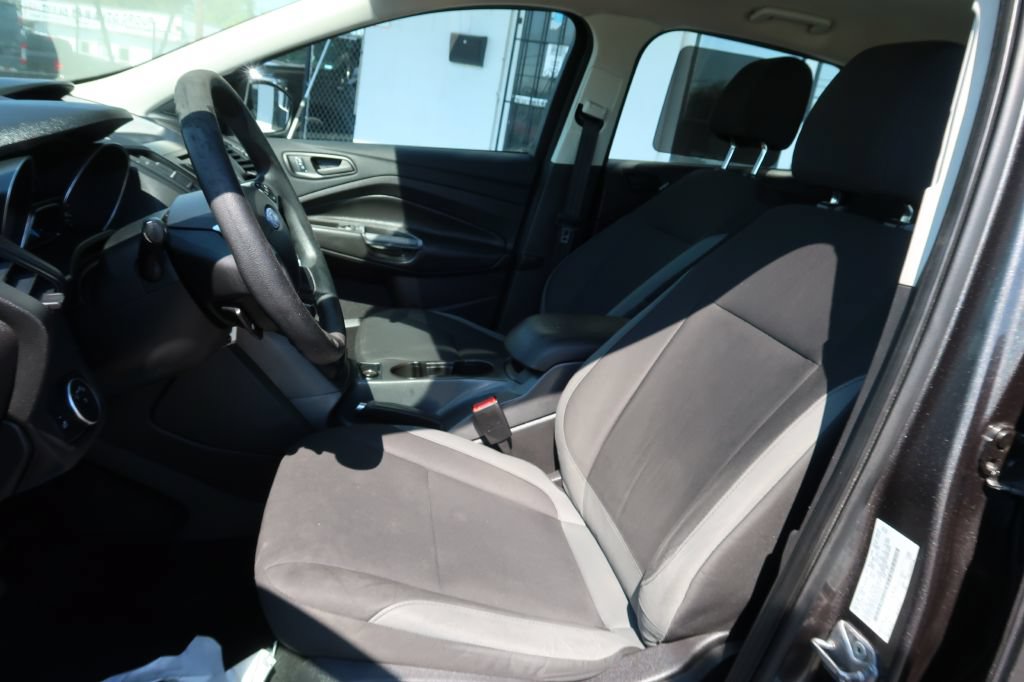 Used 2016 Ford Escape S FWD image 5