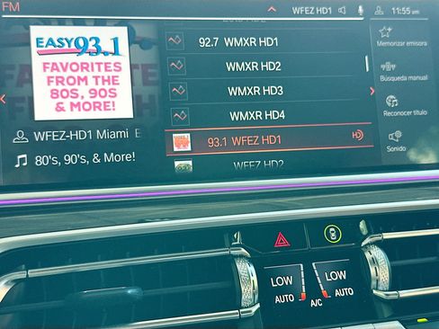 Certified 2023 BMW X5 xDrive40i w/ Premium Package image 15