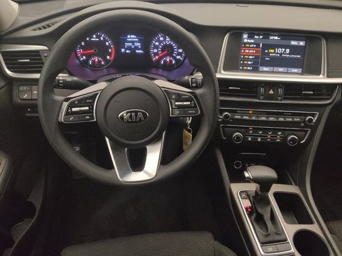 Used 2020 Kia Optima LX FWD image 22